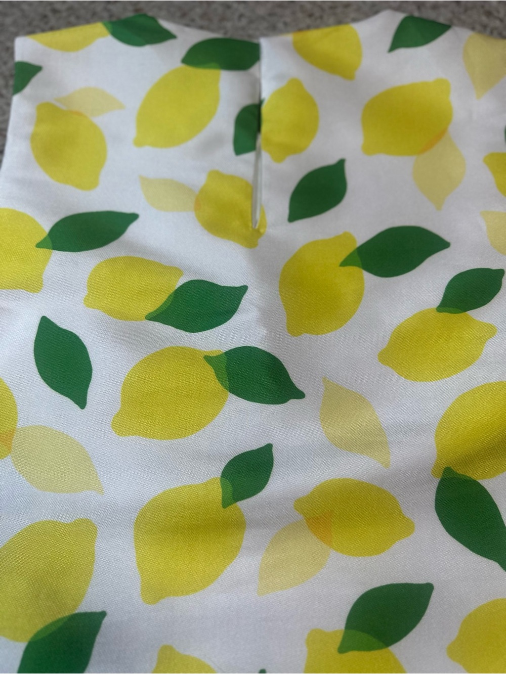 Kate Spade Cropped Sleeveless Top Lemon Print Size 10 - Picture 2 of 6